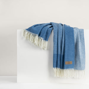 Boarder Herringbone Throw