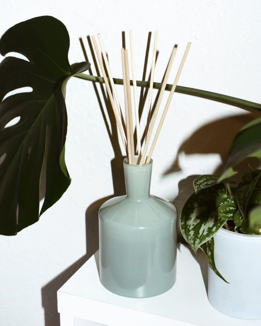 Fresh Cut Gardenia Classic Reed Diffuser