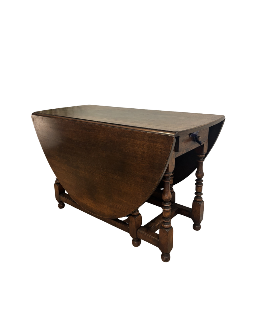 Antique William and Mary Style Drop-leaf Gateleg Table