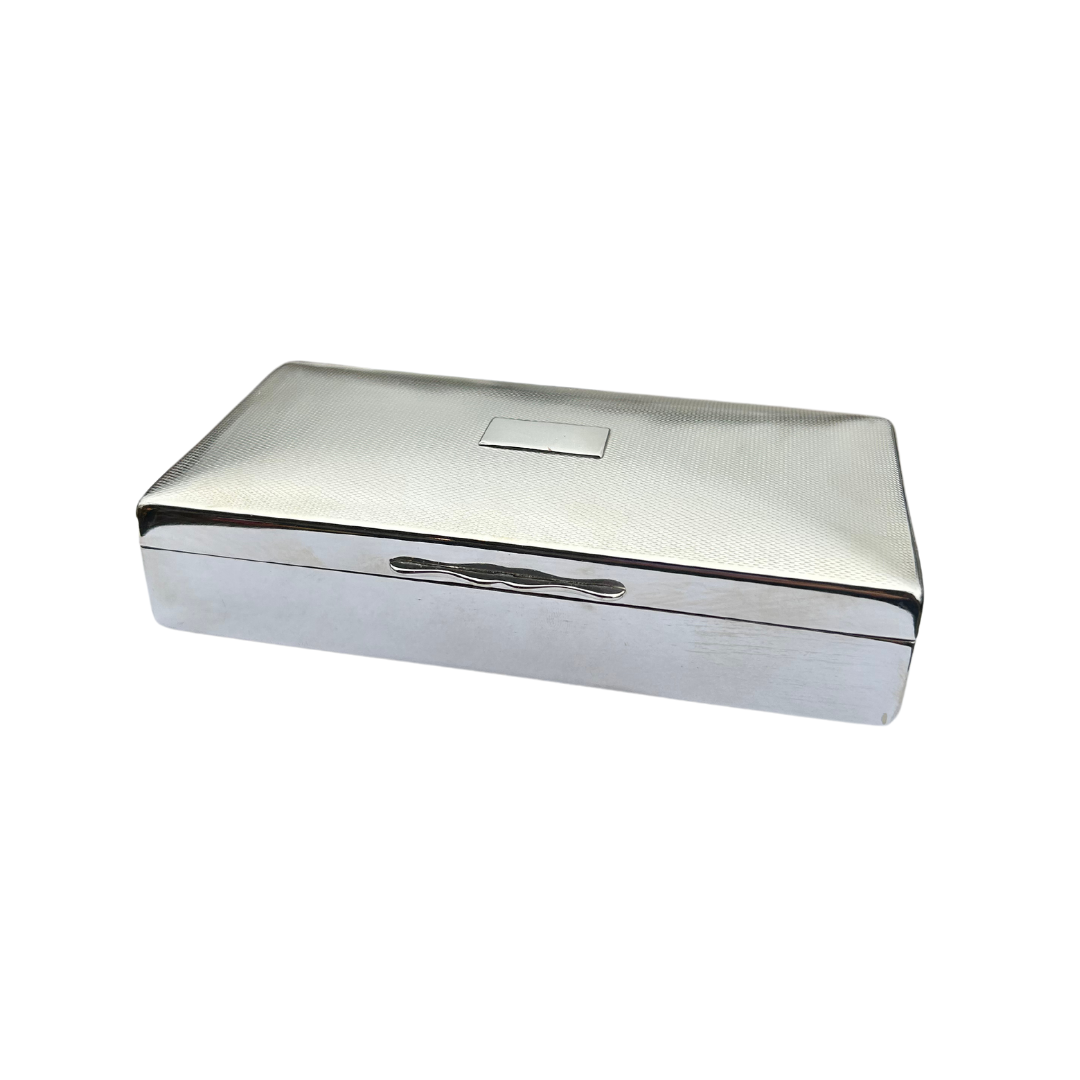 cool cigarette case Clearance!Cigarette Case with Lighter,King Size 20pcs Cigarettes 1 Pack Rechargeable Flameless Windproof Electric Lighter Makeup Mirror, Gift Package,Black cool cigarette case Clearance!Cigarette Case with Lighter,King Size 20pcs Cigarettes 1 Pack Rechargeable Flameless Windproof Electric Lighter Makeup Mirror, Gift Package,Black