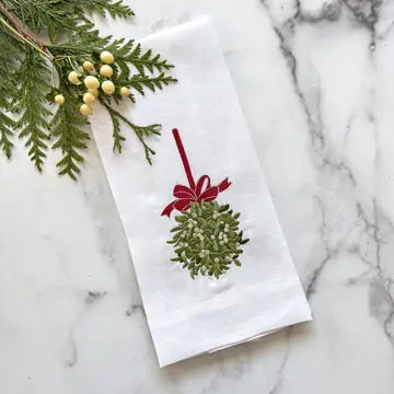 Mistletoe Ball Linen Towel